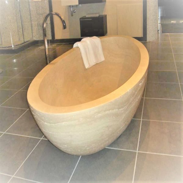 naturalstone_bathtub_bath_decorativ_residentialdesign_weltstein